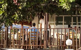 Glykeria Hotel